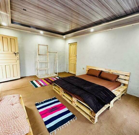 Deluxe Neljän Hengen Huone, Orgventure Resorts Skardu