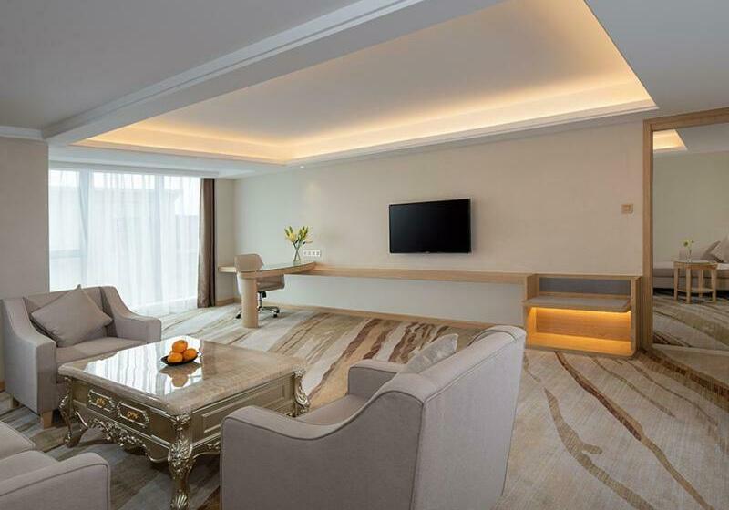 Президентский Люкс, Vienna International Hotel South Gate Of Shenzhen International Convention And Exhibition Center