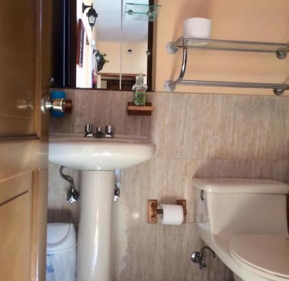 חדר סטנדרט חדר אמבטיה משותף, Huasi Lodge