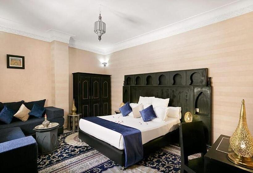 اتاق استاندارد چهار تخته, Arabian Riad