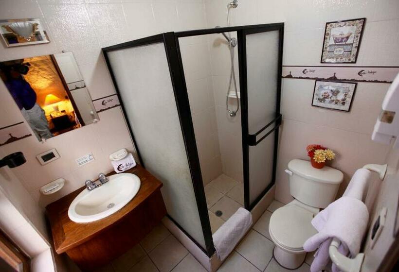 חדר קומפורט לשלושה, Quito Antiguo