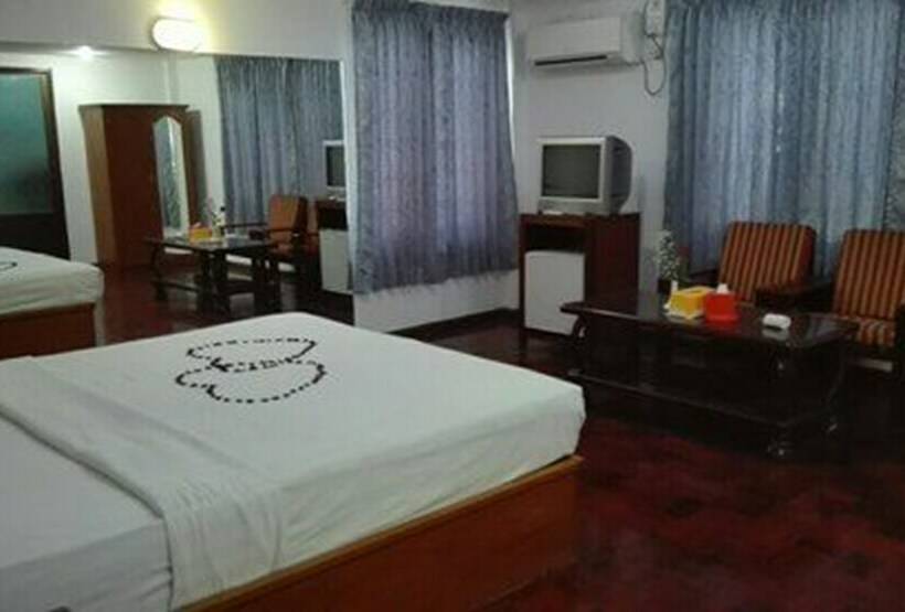 اتاق استاندارد, Airport Inn