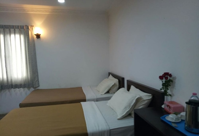 اتاق استاندارد, Airport Inn