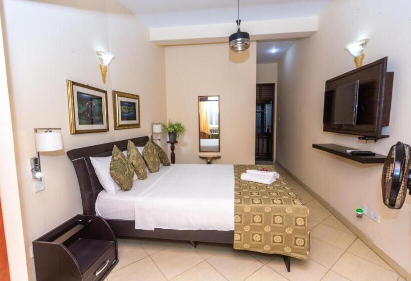 חדר דלוקס, Fort Thari Inn