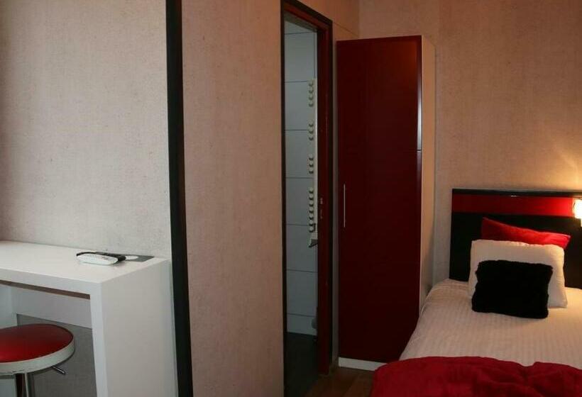 اتاق استاندارد یک نفره, Marinha