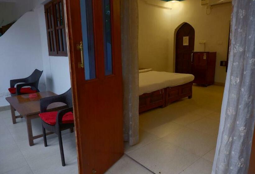 Quarto Familiar, Oyo Rooms Candolim Beach 3