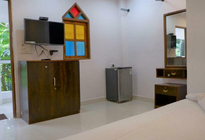 Quarto Familiar, Oyo Rooms Candolim Beach 3