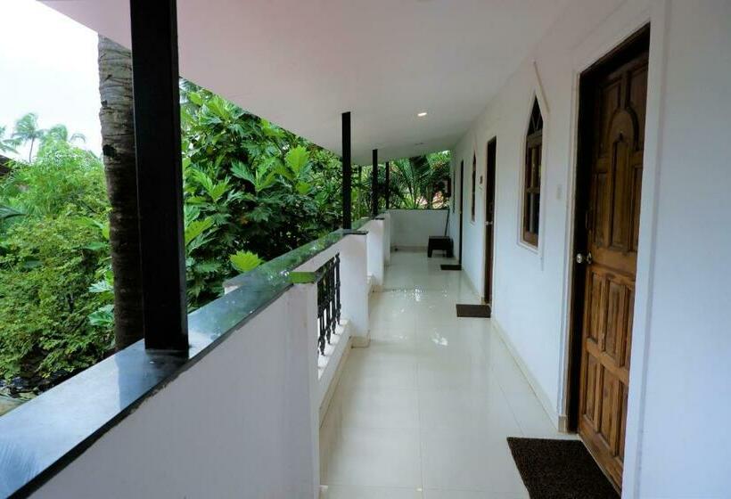 Quarto Familiar, Oyo Rooms Candolim Beach 3