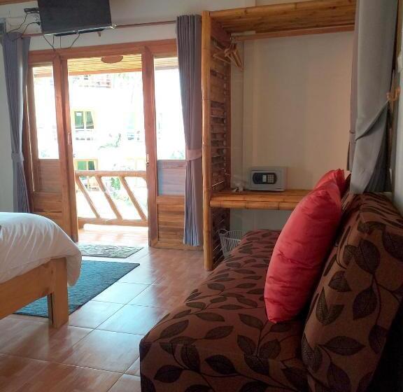 Семейный Номер, The Ford Sunset Beach Resort