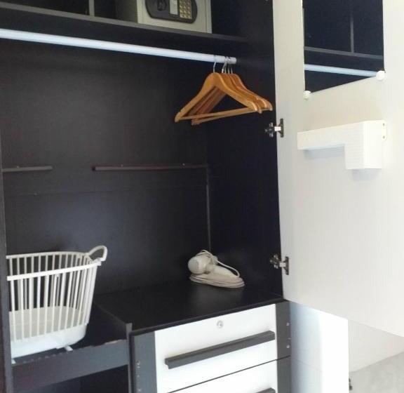 デラックストリプルルーム, The Ford Sunset Beach Resort