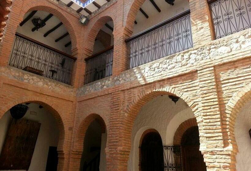 산전망 주니어 스위트, Riad Gharnata