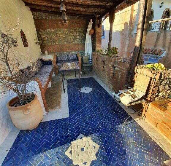 סוויטת ג'וניור נוף הרים, Riad Gharnata