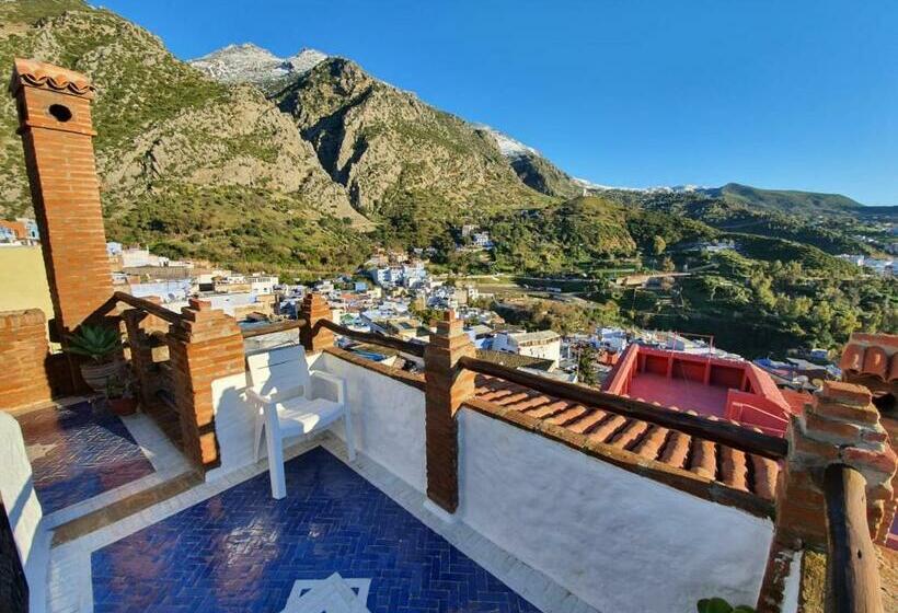 סוויטת ג'וניור נוף הרים, Riad Gharnata