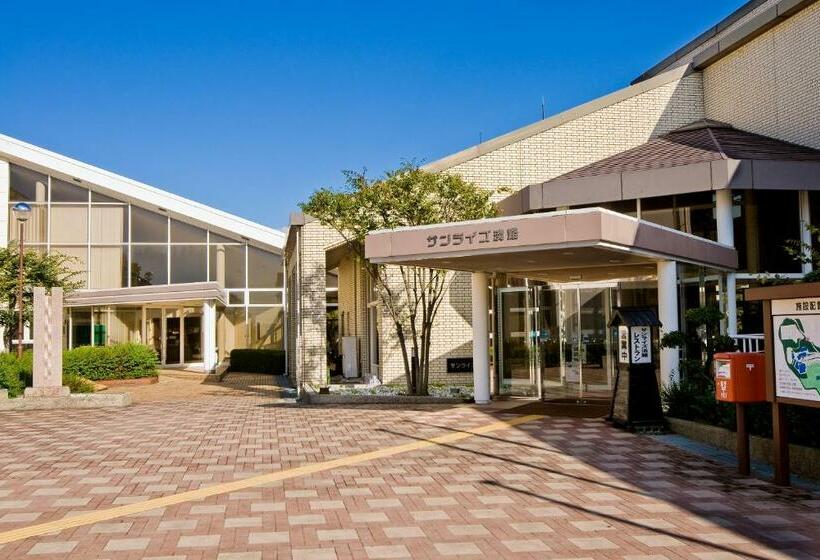 חדר סטנדרטי לארבעה עם חדר אמבטיה משותף, Sunrise Awaji