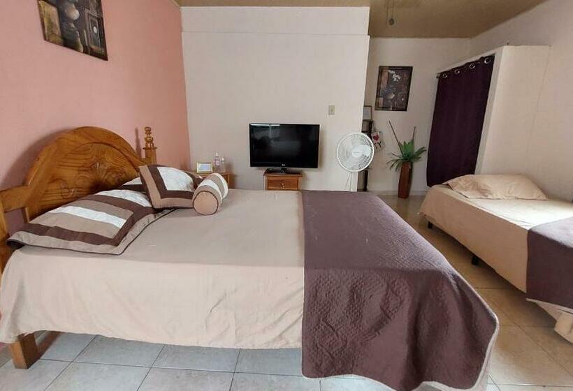 标准间带露台, Tocumen Sweet Home