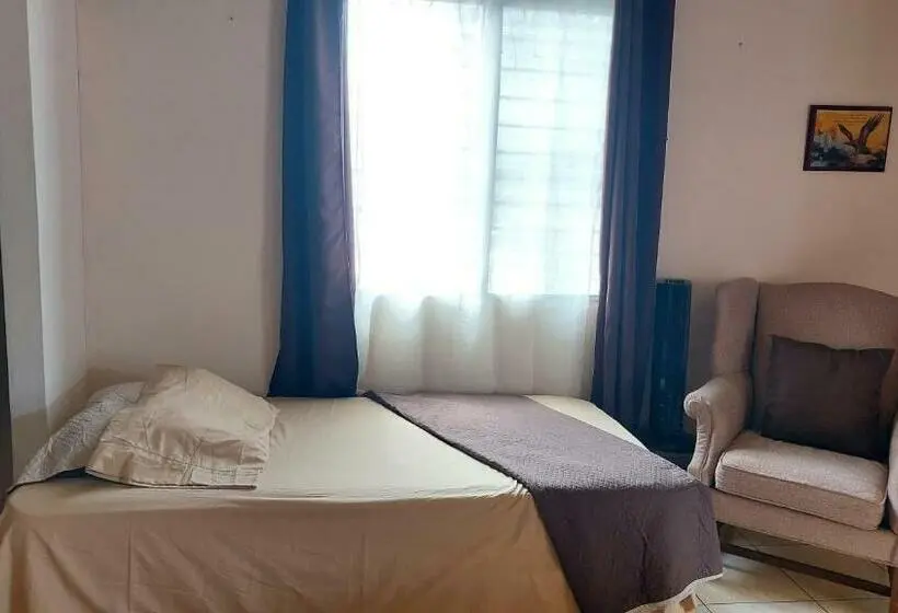 اتاق استاندارد با تراس, Tocumen Sweet Home