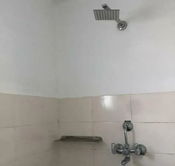 اتاق لوکس, Hello Ktm Hostel
