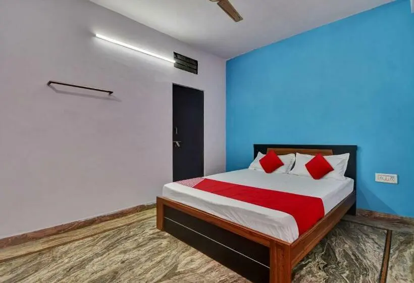 Chambre Triple Classique, Hm & Restaurant