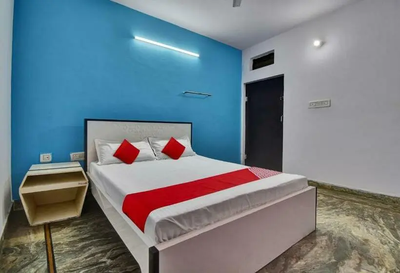 Chambre Triple Classique, Hm & Restaurant