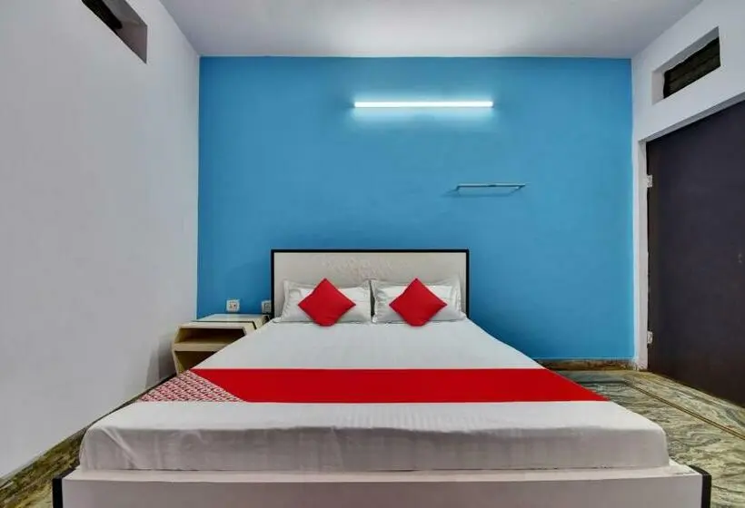 Chambre Triple Classique, Hm & Restaurant