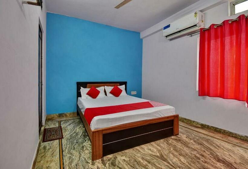 غرفة كلاسيكية ثلاثية, Hm & Restaurant