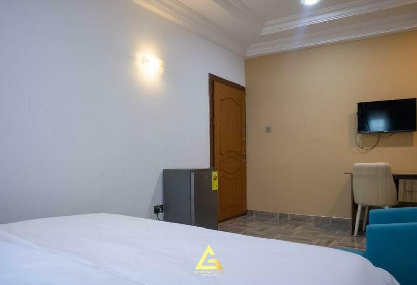 اتاق استاندارد با تخت بزرگ, George Vee Hotel Ltd