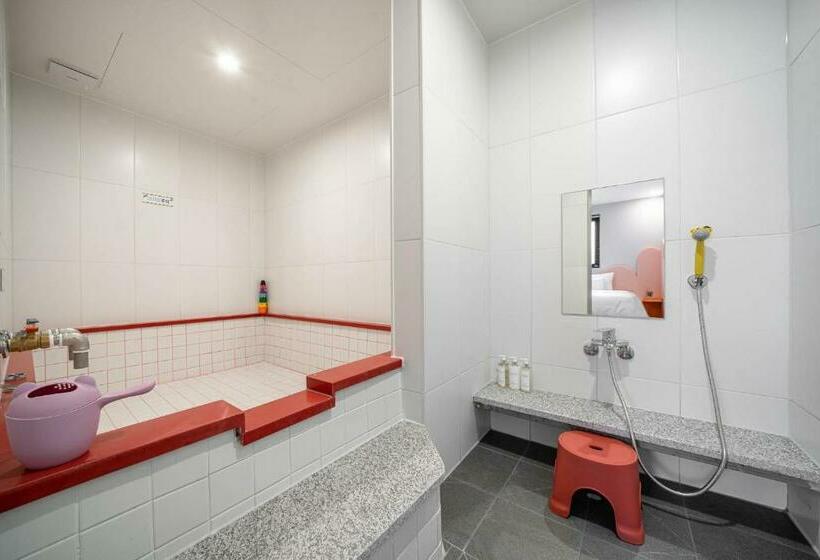 디럭스 룸, Kids Hotel Sangsang Play