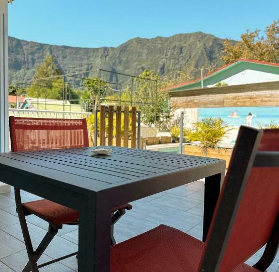 Chambre Quadruple Standard, Villa Grondin