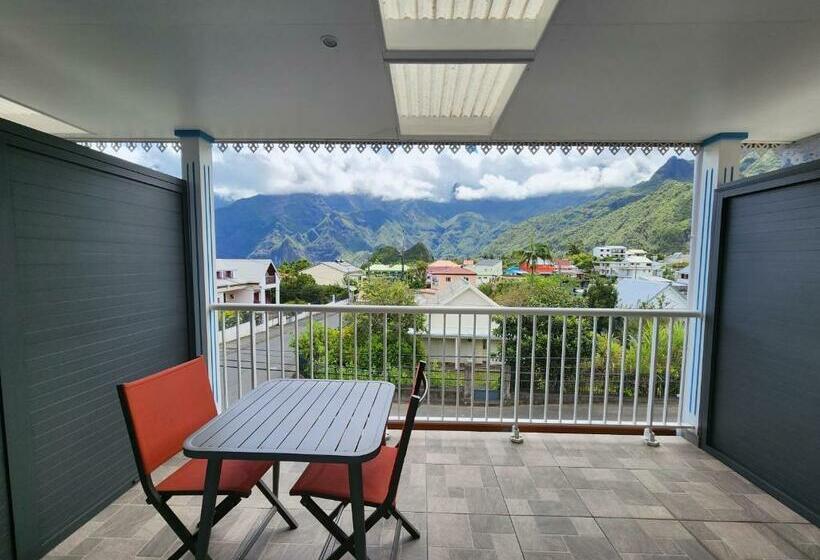 Chambre Triple Standard, Villa Grondin