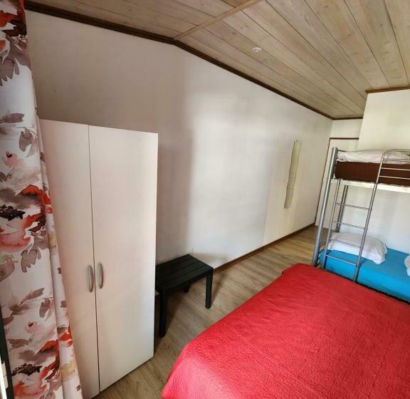 Chambre Quadruple Standard, Villa Grondin