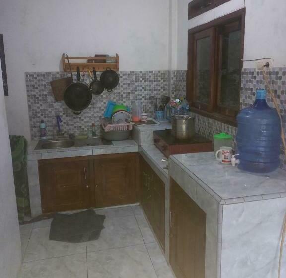 スタンダードシングルルーム, Madasari House Karinduaji