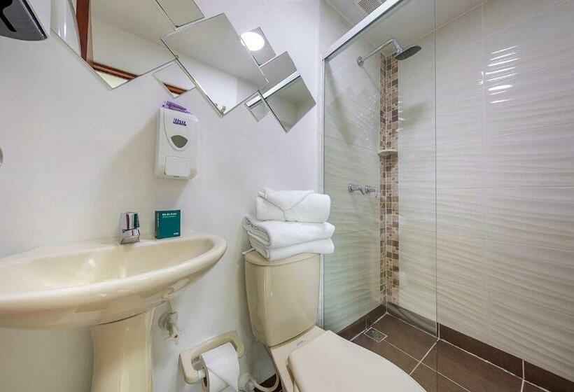 标准三人间, Ayenda Palo Alto