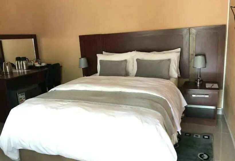 اتاق لوکس, Mlk B&b