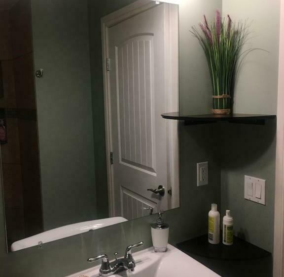 جناح مطلّ علي الجبل, 民宿ann S House In Calgary