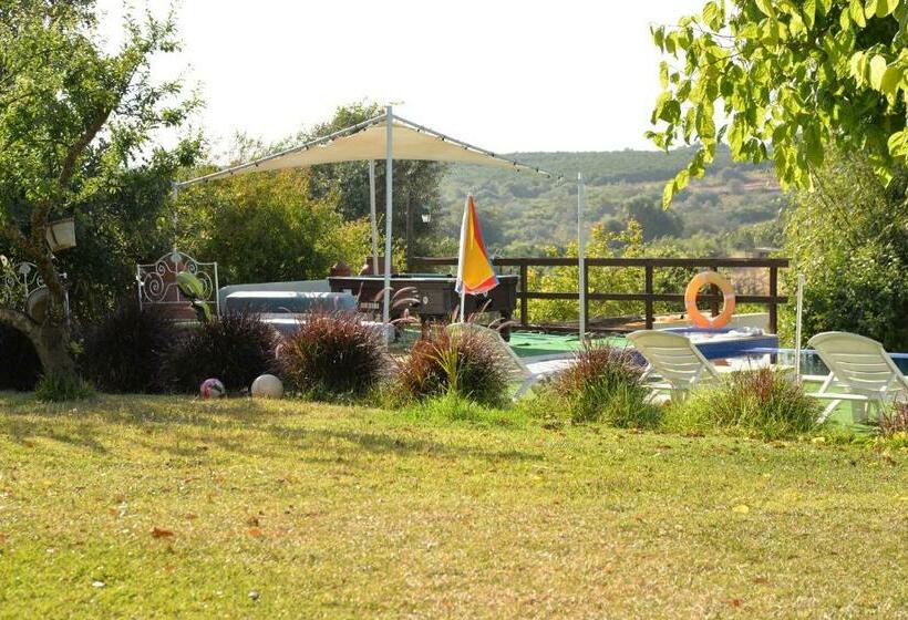 １ベッドルームハウス, Quinta Infantes De Santa Maria