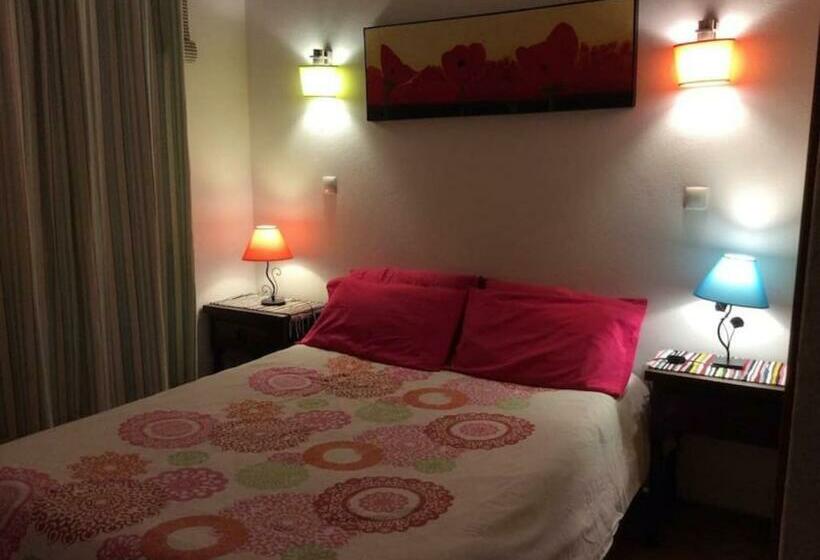 １ベッドルームハウス, Quinta Infantes De Santa Maria