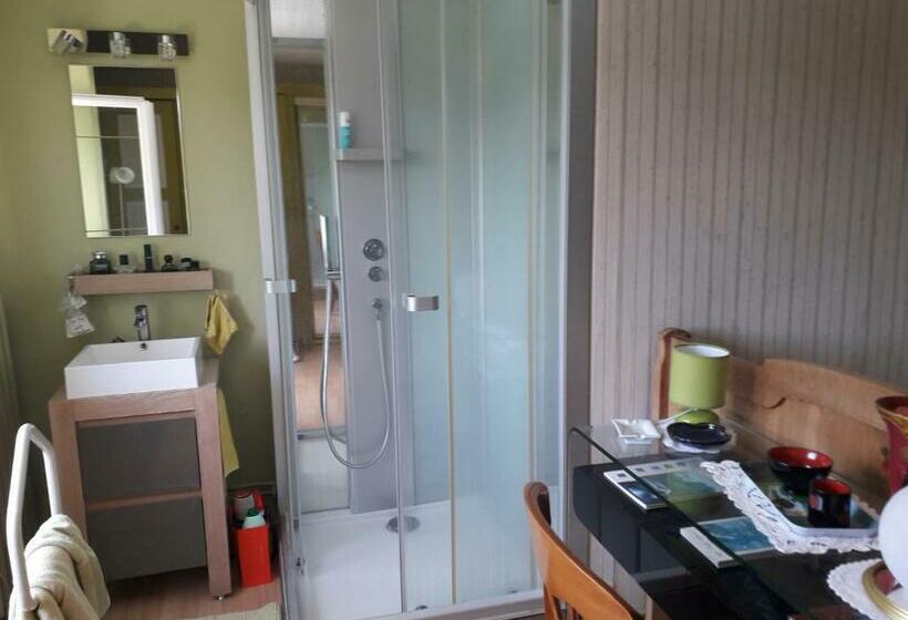 스탠다드 룸, La Clapere De Bonne