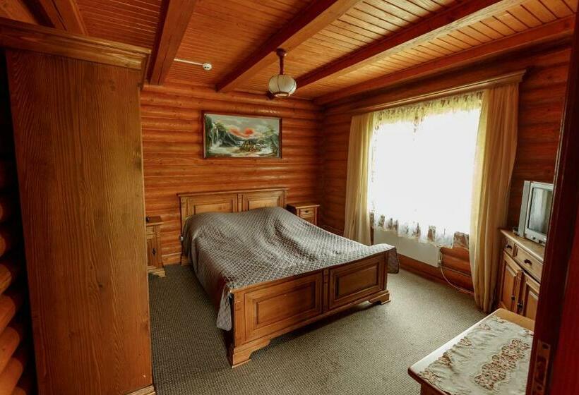 חדר סטנדרט, Lisova Kazka