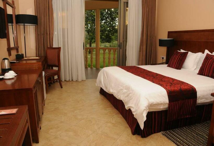 اتاق لوکس با بالکن, Igongo Country Hotel & Cultural Centre