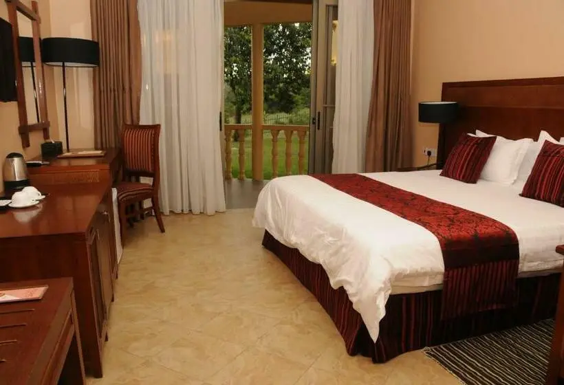اتاق لوکس با بالکن, Igongo Country Hotel & Cultural Centre