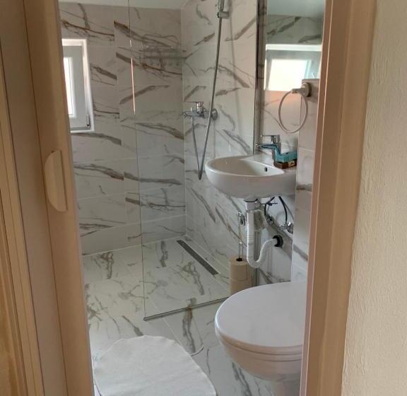 آپارتمان 1 خوابه با چشم‌انداز دریا, Guest House Villa Kosa