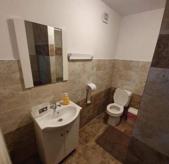 غرفة ديلوكس, La Grig