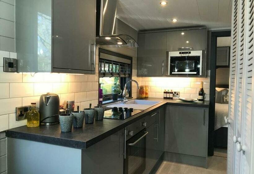 منزل غرفة نوم واحدة, Ogwen Bank Caravan And Lodge Park