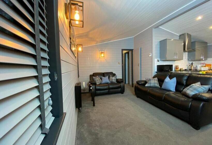 منزل 3 غرف نوم, Ogwen Bank Caravan And Lodge Park