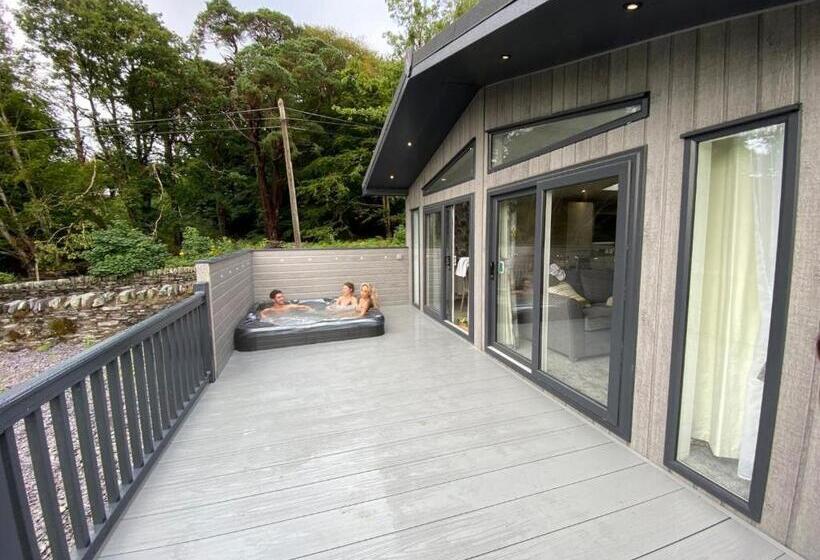 منزل 4 غرف نوم, Ogwen Bank Caravan And Lodge Park