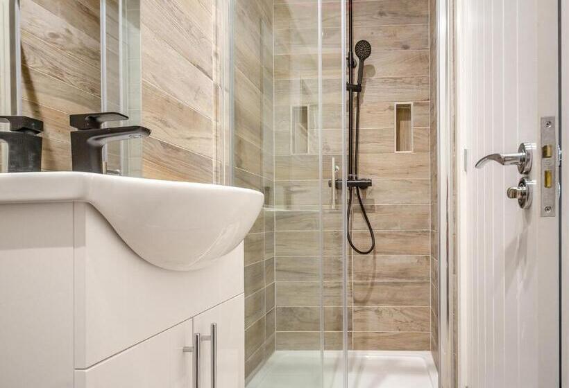 منزل غرفتين نوم, Ogwen Bank Caravan And Lodge Park