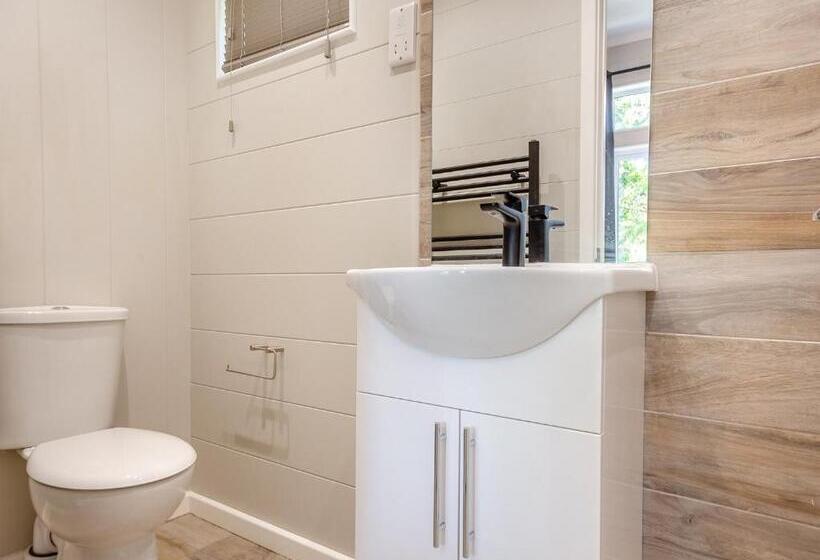 منزل غرفتين نوم, Ogwen Bank Caravan And Lodge Park