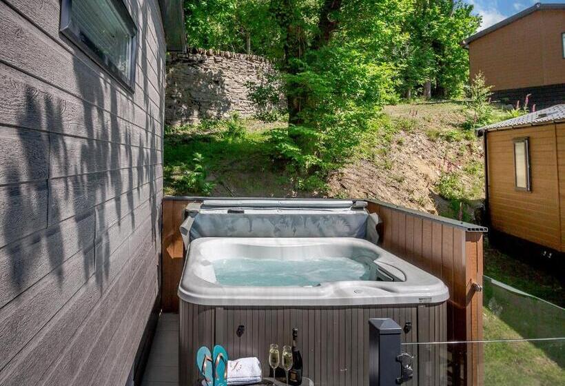 منزل غرفتين نوم, Ogwen Bank Caravan And Lodge Park