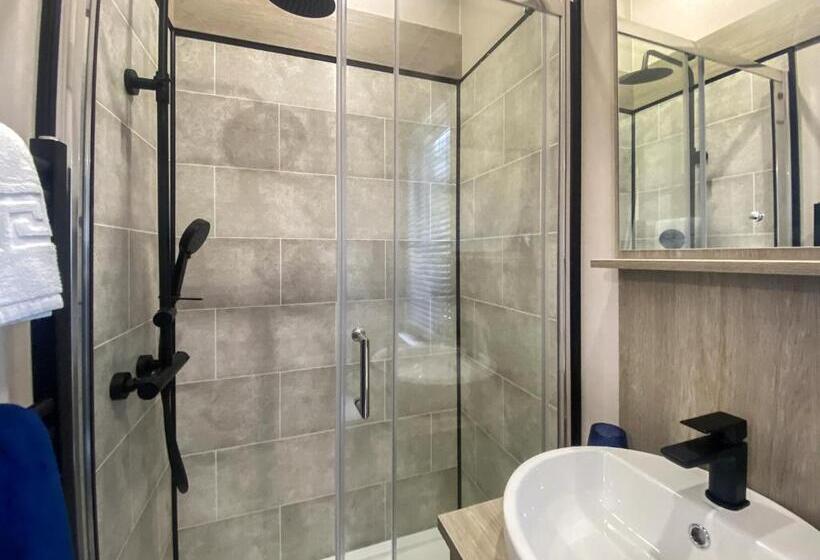 منزل غرفتين نوم, Ogwen Bank Caravan And Lodge Park