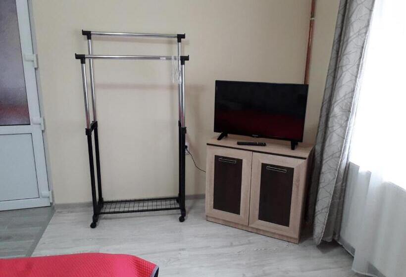 Quarto Standard Cama King para Deficientes, Casa Cu Butoi